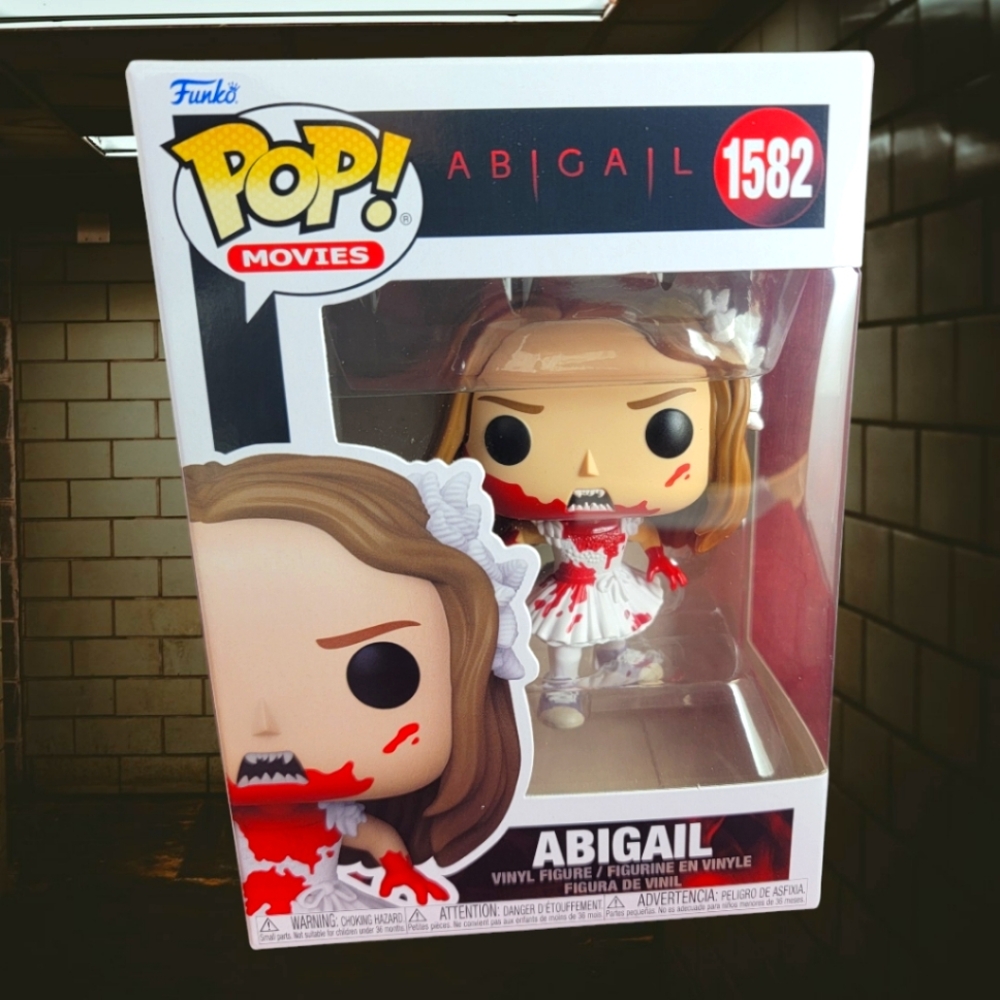 Abigail funko # 1582 (nib) With pop protector